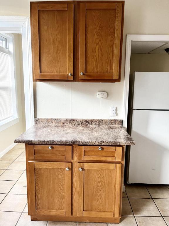 Building Photo - 1104 Barrett St