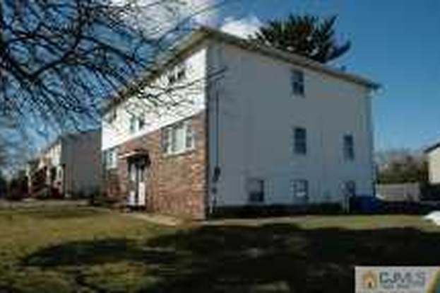 Building Photo - 1 Fairview Ave