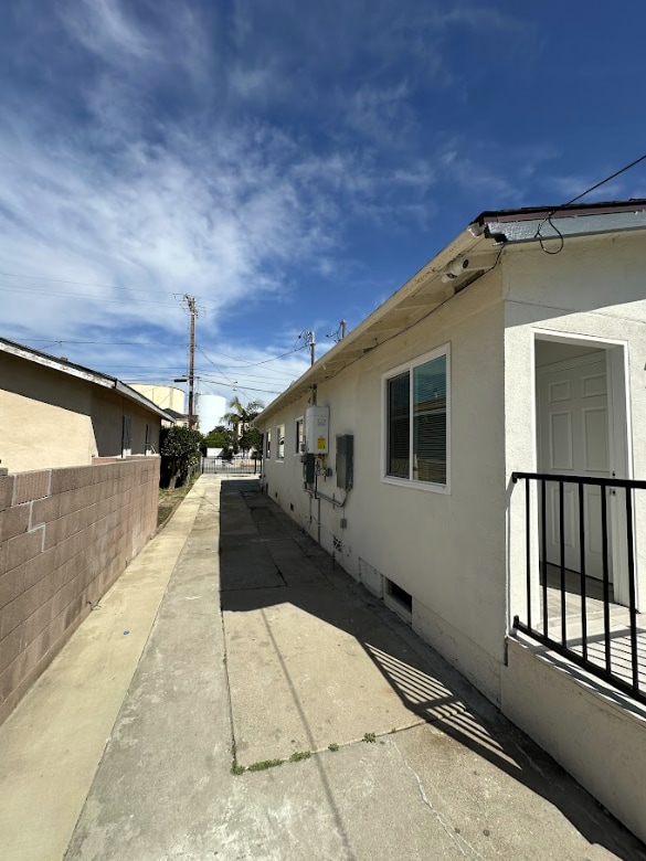 Foto del edificio - 4064 E 60th St