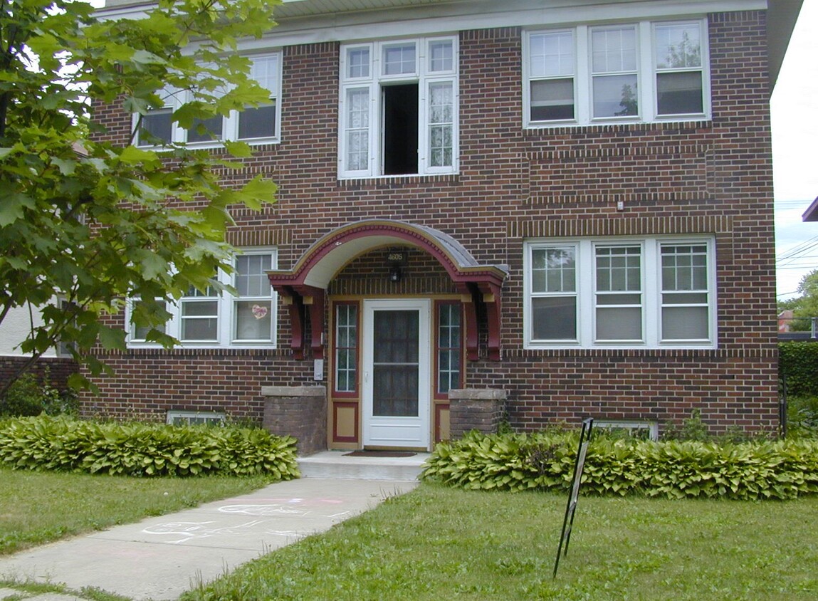 Primary Photo - 4605 Blaisdell Ave
