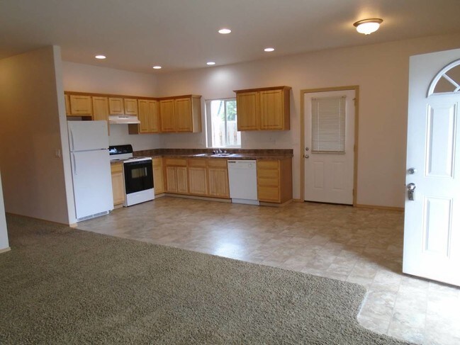 Foto del edificio - 9781-9783 Mill Creek Rd SE