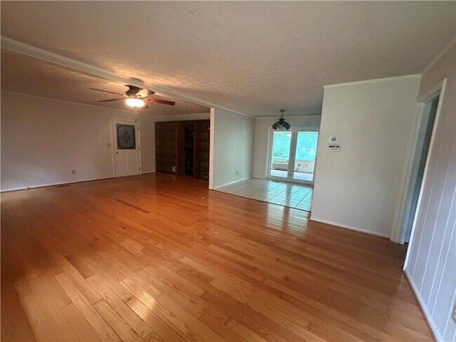 Foto del edificio - 2580 Buford Dam Rd