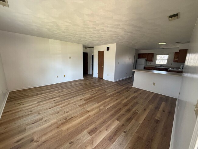 Foto del edificio - 739 Main St