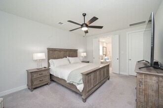 Building Photo - 71 Perennial Cyn Dr