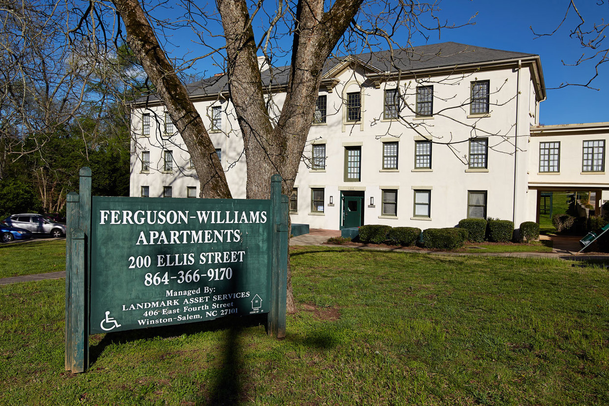 Foto principal - Ferguson Williams Apartments