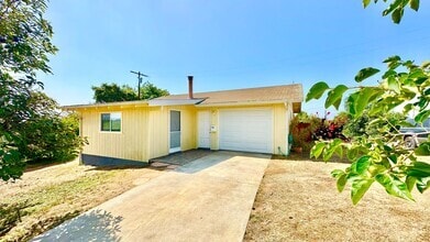 Building Photo - 3410 Alta Vista Dr