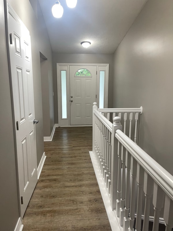 Building Photo - 547 Slate Ln
