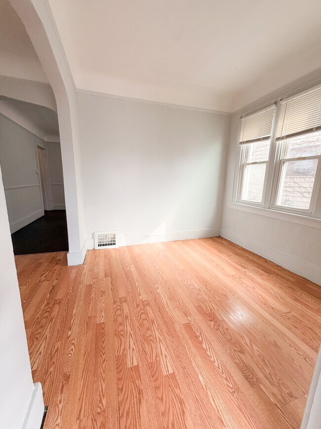 Foto del edificio - 14600 Strathmoor St