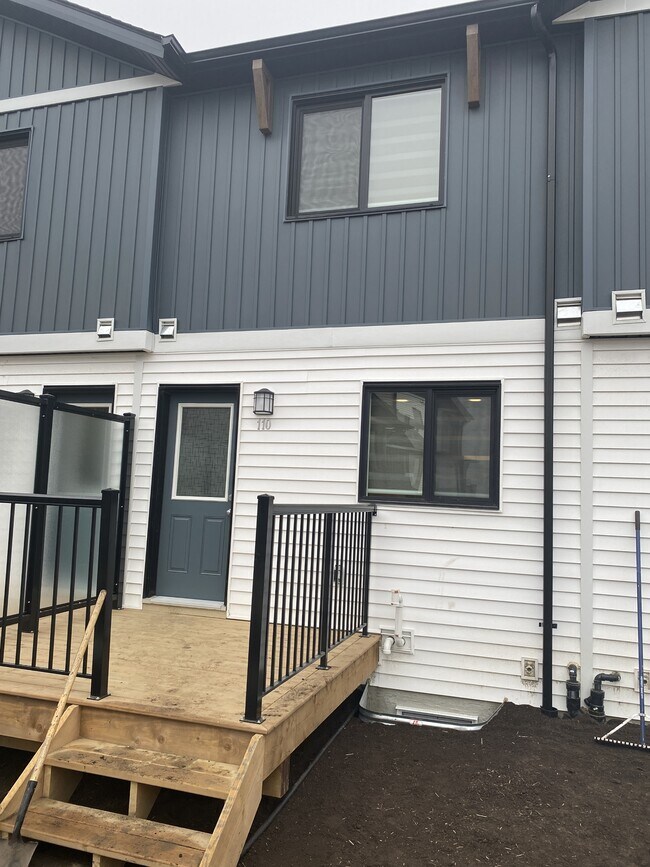 Photo du bâtiment - 1025 Secord Promenade