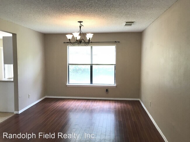 Building Photo - 3 br, 2.5 bath House - 16167 WALNUT CREEK