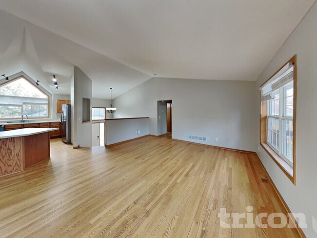 Foto del edificio - 5535 Highland Trail