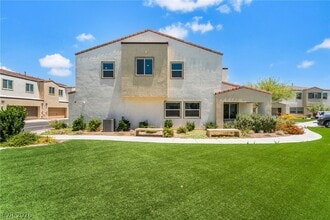 Building Photo - 3545 Golden Chariot Ave