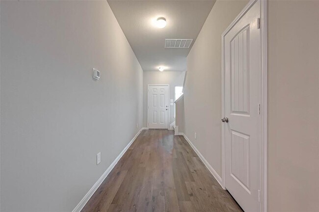 Foto del edificio - 4466 Eveslage Ln