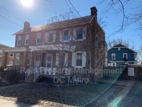 Building Photo - 1005 Upshur St NE