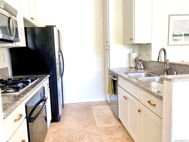 Foto del edificio - 3622 Bernwood Pl