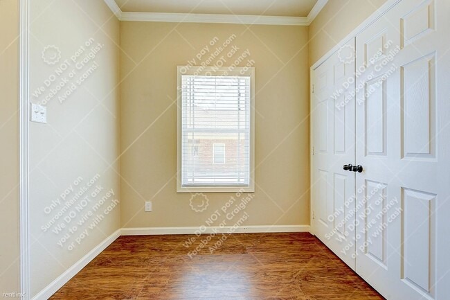 Building Photo - 2 br, 2 bath 4plex - 452 Neals Hill Rd