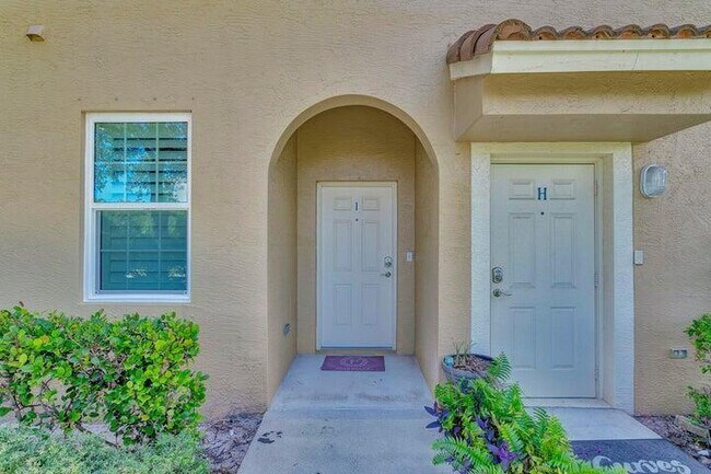 Foto del edificio - 152 Village Blvd