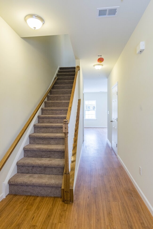 Foto del edificio - 2081 Arey Ln