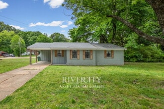 Building Photo - 4661 Berta Rd