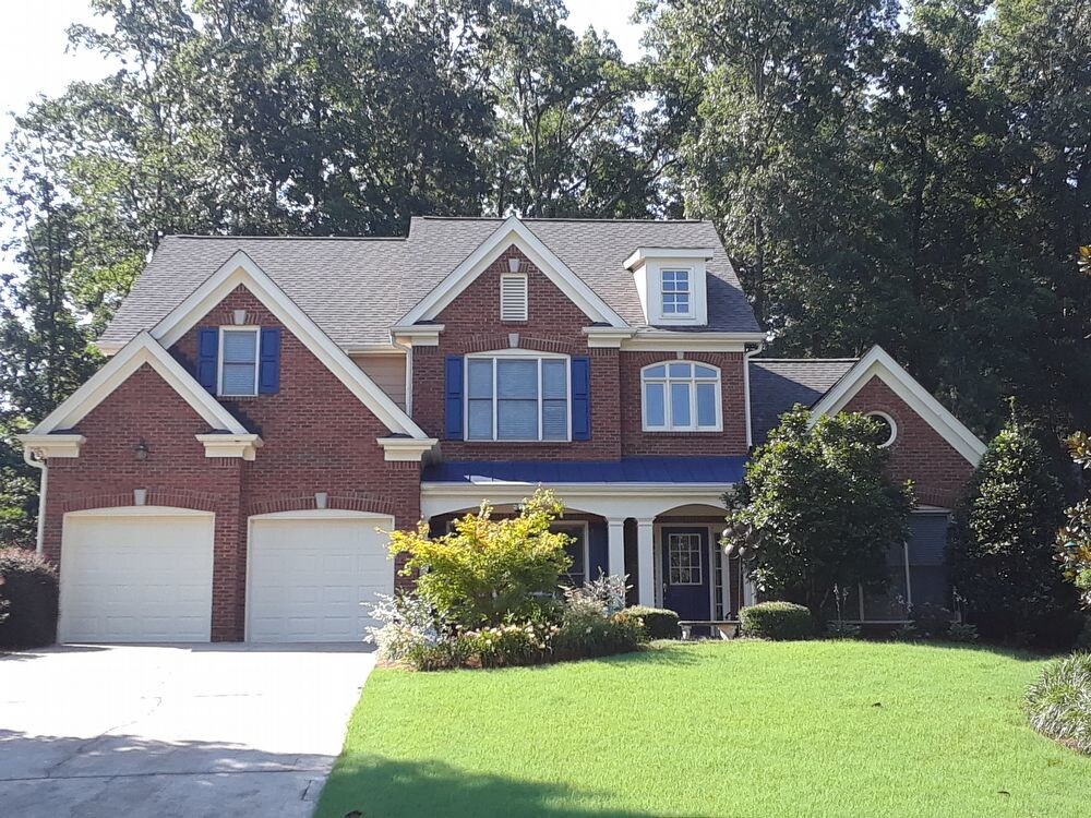 Primary Photo - Beautiful Home in Hamilton Mill