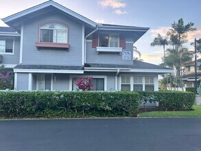 Building Photo - 7176 Hawaii Kai Dr
