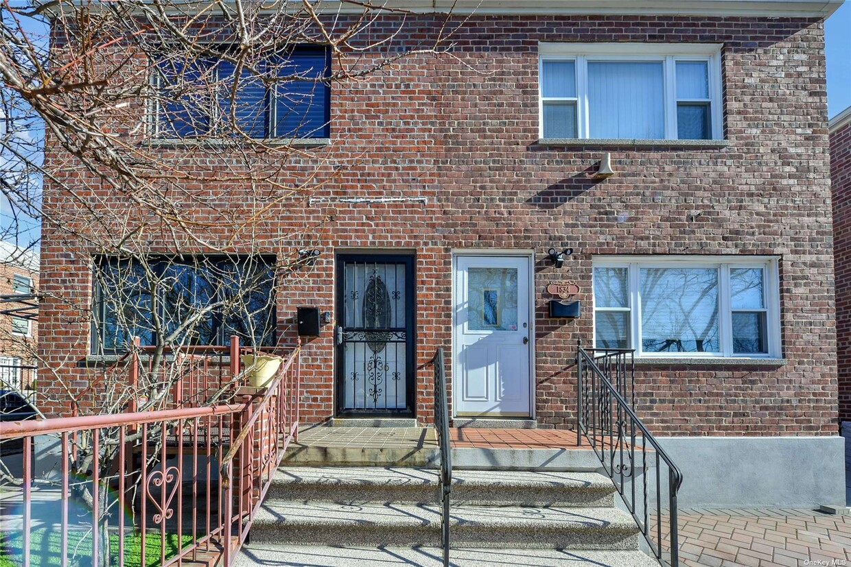 1836 Hutchinson River Pkwy E Unit 1