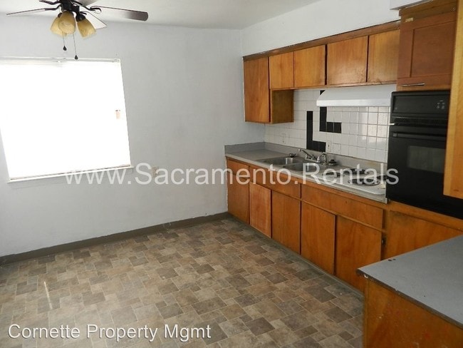 Building Photo - 3 br, 1.5 bath House - 3026 40th Street