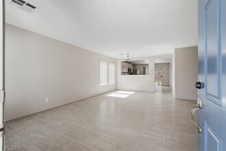 Building Photo - 11795 Magliana St