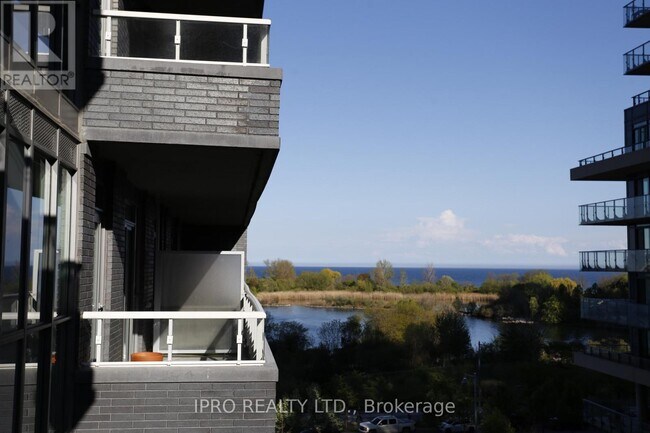 Building Photo - 110-110 Marine Parade Dr