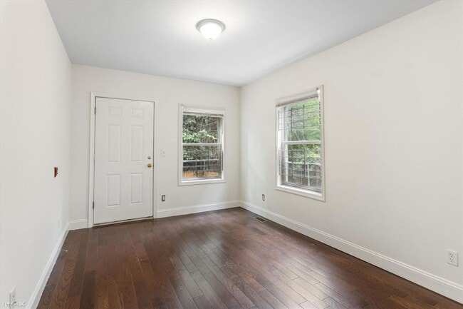 Building Photo - 3 br, 2 bath Duplex - 1723 Fontain ST Unit A