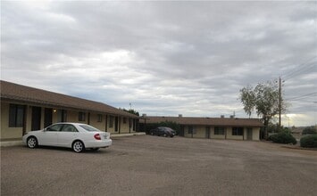 Building Photo - 1755 Gordon #1 Dr