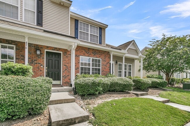 Building Photo - Beautiful Clements Ferry Townhome!