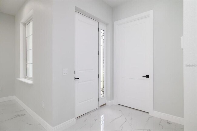 Foto del edificio - 20 Pine Hill Ln