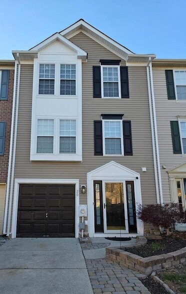Photo - 20 Clemens Lane Unit Townhome