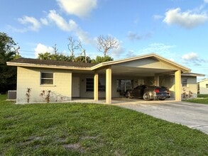Building Photo - 352 Briarwood Rd