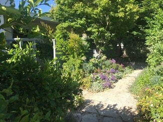 Garden - 3031 Fulton St