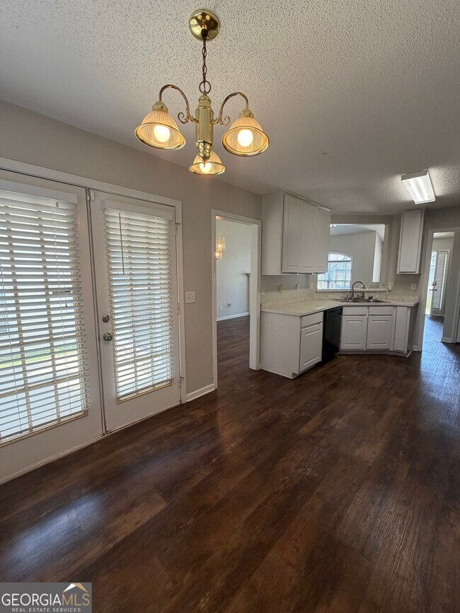 Foto del edificio - 3020 Meadow Glen Pass
