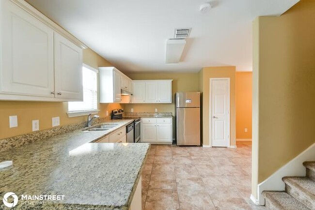 Building Photo - 5502 Hidden Canyon, San Antonio, TX 78252