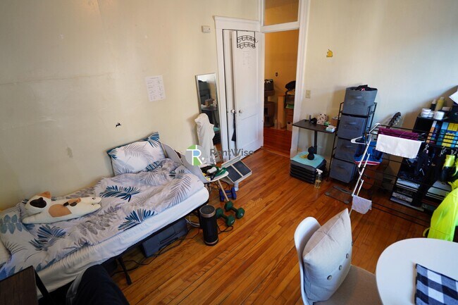 Foto del edificio - 165 Kelton St