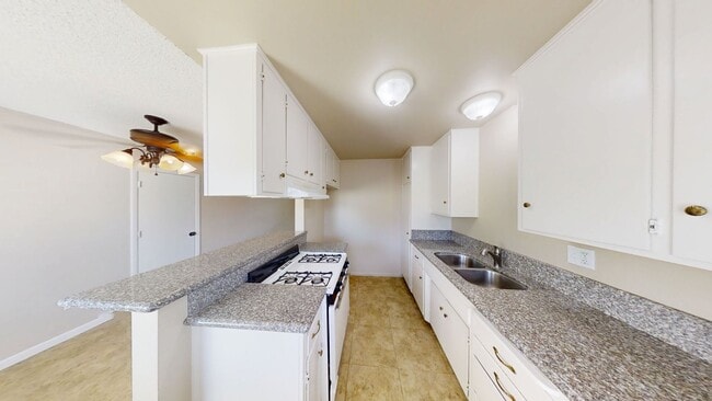 Building Photo - Cozy 2bedroom 1bath