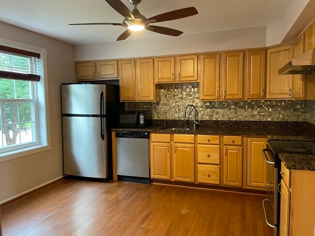 Building Photo - 47 Blondell Ct