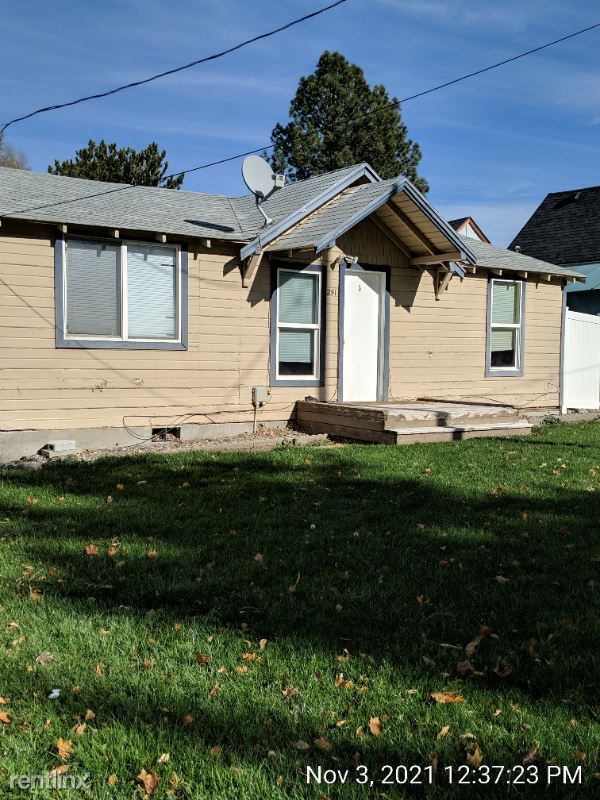 Foto principal - 3 br, 1 bath House - 251 Hagerman Ave E