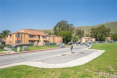 Foto del edificio - 1480 W Edgehill Rd