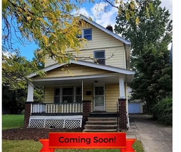 Building Photo - 927 Yellowstone Rd