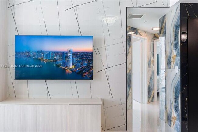 Foto del edificio - 350 NE 24th St
