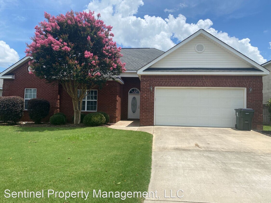 4 br, 2 bath House 102 Bryce Dr House Rental in Warner Robins, GA