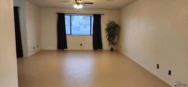 Foto del edificio - 2088 W Del Sol Ln