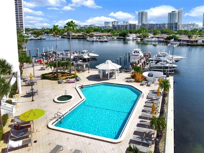 Building Photo - 300 Three Islands Boulevard