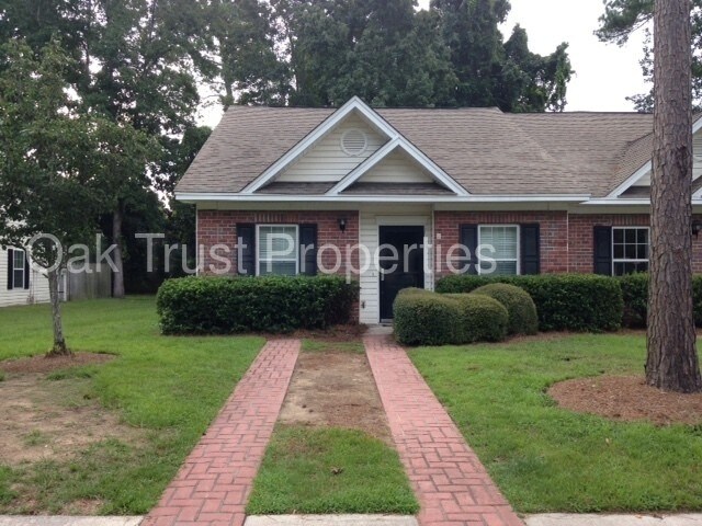 Foto principal - Eastwood Townhomes
