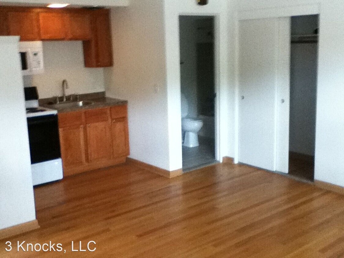 Building Photo - 509 N Midvale Blvd